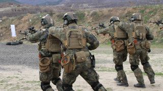 Между 400 и 700 военнослужещи ще бъдат изпратени на българската