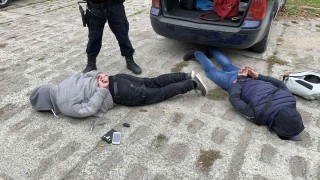 Полицията в Бургас залови двама крадци след извършване на поредната