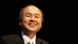 Основателят и главен изпълнителен директор на SoftBank Масайоши Сон който