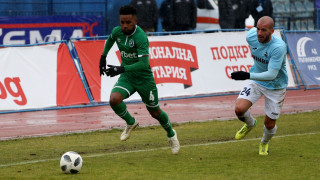 Защитникът Преслав Петров стана поредният футболист който напуна Дунав Двете