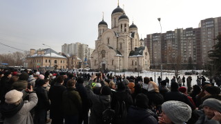 Хиляди руснаци скандираха името на опозиционния политик Алексей Навални в