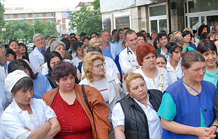 Пироговци: Гайдарски да дойде при нас