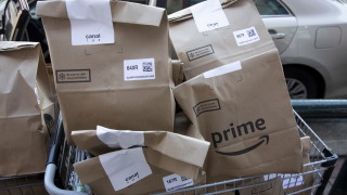 Американският гигант за търговия на дребно Амазон обмисля временно затваряне