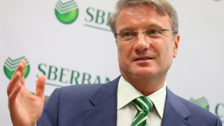 Текущият обменен курс на рублата около 60 рубли за долар