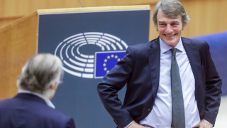 Европейският парламент ЕП одобри осигуряването на 3 8 млрд евро