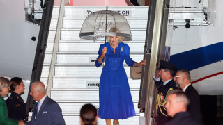 Тази сутрин крал Чарлз и съпругата му Камила пристигнаха на