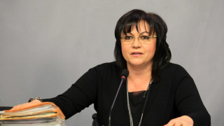Лидерът на БСП Корнелия Нинова завежда дело срещу Десислава Атанасова