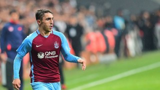 Лидерът в класирането на английската Висша лига Ливърпул проявява интерес