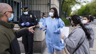 Още 776 души са починали през изминалото денонощие в САЩ