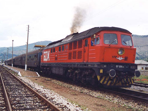 Железниците поемат товарите за Гърция 