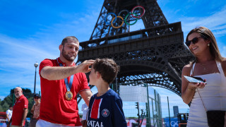 Олимпийският шампион Магомед Рамазанов се завърна триумфално в България Ето какво