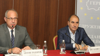 Преходът в началото ни отне истината Това заяви заместник председателят на