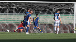 Аталанта завърши като гост 1 1 с Верона в първия мач