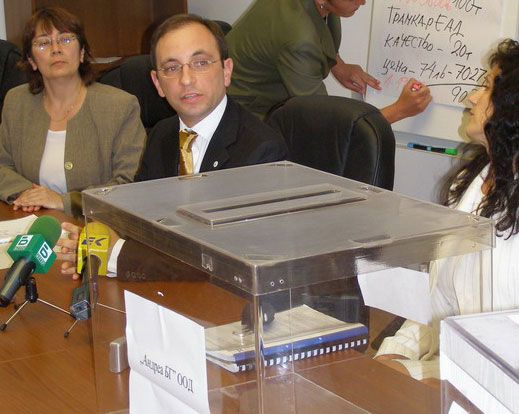 877.5 хил.лв. струва изработката и доставката на кутиите за гласуване