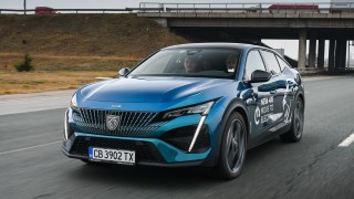 Автомобилният гигант Stellantis спира временно работата на няколко свои завода в Европа