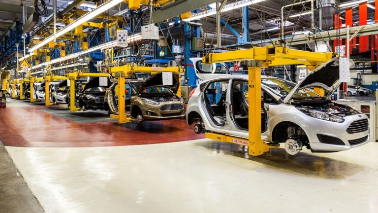 Фабриката на Ford в Испания спира работа заради слабо търсене