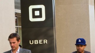 Uber влага $1 млрд. в автономна кола
