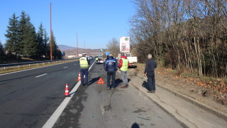 Жена е починала при катастрофа тази сутрин в Перник съобщи