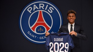 Шампионът на Франция Пари Сен Жермен привлече 19 годишния полузащитник Дезире