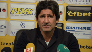 Николай Костов запозна легендите с новите акционери