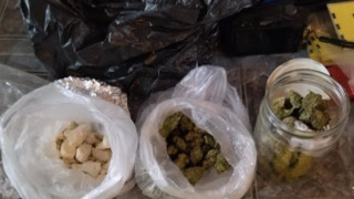 Две лица са задържани при акция срещу разпространението на наркотици