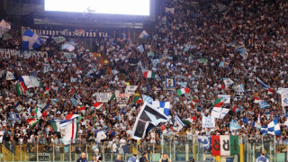 Феновете на Лацио викат за Левски на Герена (видео)
