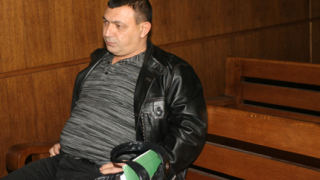 Оставиха Сако да се лекува в ареста