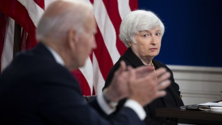 Международната рейтингова агенция Fitch понижи дългосрочния рейтинг на емитента САЩ