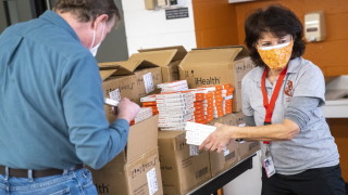 Хоспитализациите заради усложнения на COVID 19 в Съединените щати достигнаха рекордно