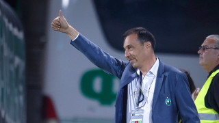 Ипълнителният директор на Лудогорец Ангел Петричев говори при отпътуването на