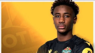 Футболистът на Ботев Пловдив Баба Н Диайе ще продължи кариерата си