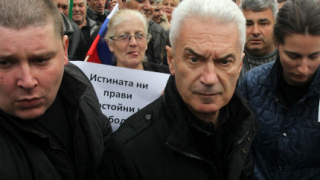 Тази нощ съдът гледа мярката на Сидеров