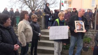 Протест срещу мярката за неотклонение на шофьора убил двама души