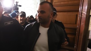 Съдът отложи делото срещу във връзка с шосе на София