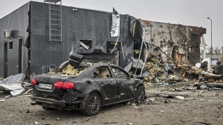 Руски дрон ударил цивилен автомобил в Харков