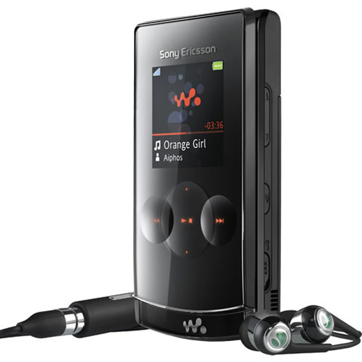 Sony Ericsson представиха новия си музикален телефон