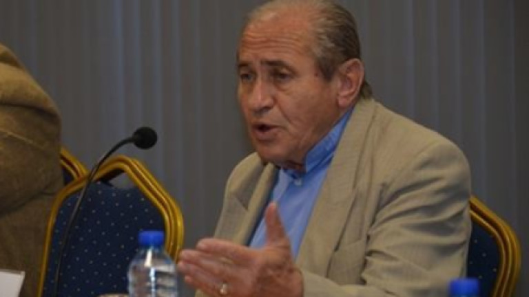 На 83-годишна възраст почина бившият конституционен съдия Димитър Гочев, пише