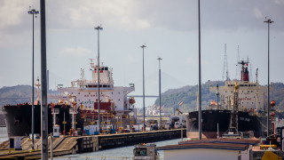 Глобалната търговия се преориентира и Панамският канал се препълни