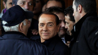 Политически сметки стоят зад финансовите проблеми на Италия