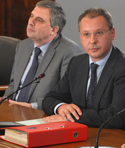 Станишев сезира прокуратурата срещу опозицията
