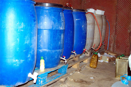 22 хил. литра нелегален алкохол хванаха край Сандански