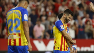 Пропусната дузпа в 102-ата минута лиши Валенсия от успех в Севиля