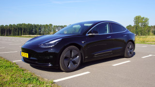 Защитният режим на Tesla в действие