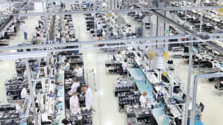 Американски производител на електроника освобождава масово служители в България