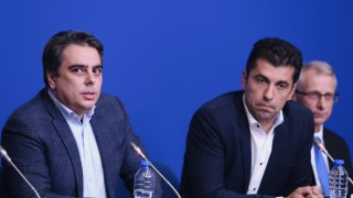 42 годишният Кирил Петков е начело на българското правителство от декември