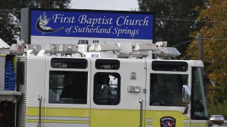 Семеен спор е мотивът за стрелбата в църква в Тексас