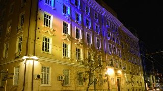 Министерството на финансите официално обяви че царят е гол в