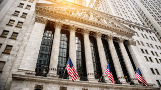 Федералният резерв Фед на САЩ предупреди че неотдавнашните сътресения в