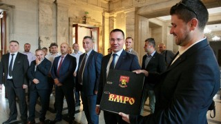 ВМРО влизат сами в битката за София