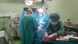 Лекари от "Пирогов" и "Майчин дом" спасиха бременна и бебето й след тежка катастрофа